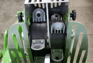 1---czerpak-sadzarki-umozliwiajace-sadzenie-ziemniakow-do-50-mm-szara-31996